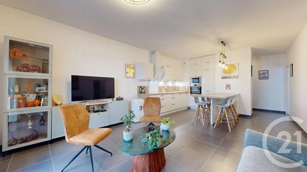Appartement T3 à vendre  3 pièces - 63,90 m 2   ANGLET  - 64