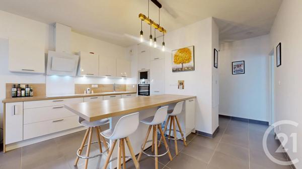 Appartement T3 à vendre  3 pièces - 63,90 m 2   ANGLET  - 64
