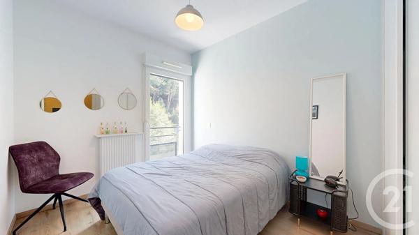 Appartement T3 à vendre  3 pièces - 63,90 m 2   ANGLET  - 64