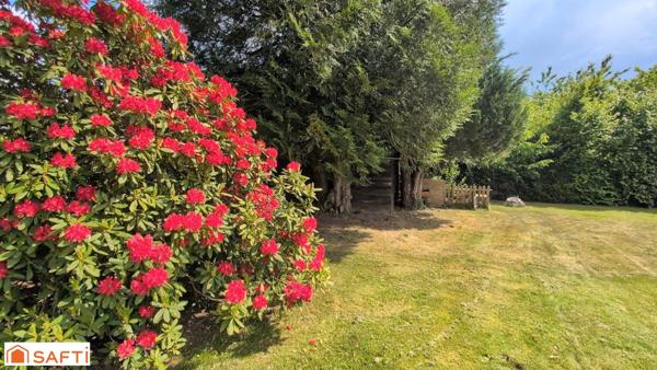 Proche de l'Aigle et à 1h30 de Paris : Maison familiale avec jardin arboré et fleuri