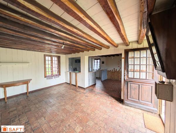 Proche de l'Aigle et à 1h30 de Paris : Maison familiale avec jardin arboré et fleuri