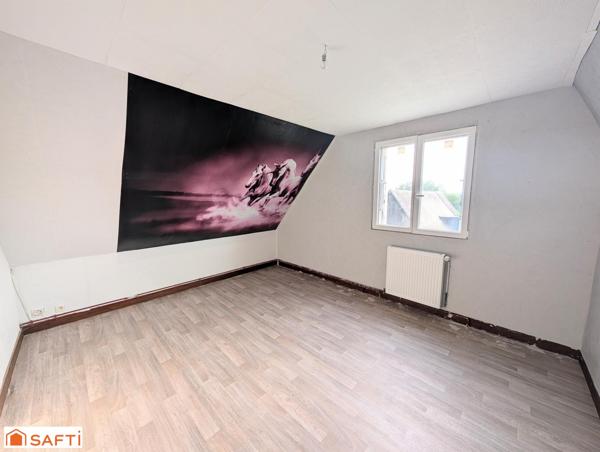 Proche de l'Aigle et à 1h30 de Paris : Maison familiale avec jardin arboré et fleuri