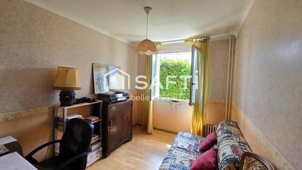 Coup de cœur en devenir : maison avec beau potentiel dans un cadre paisible