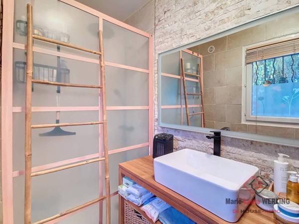 Maison à vendre 5 pièces de 194 m²