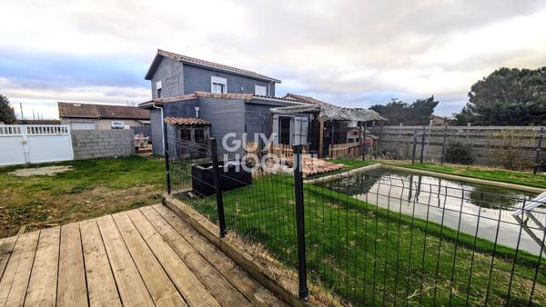 VENTE d'une maison de 5 pièces (136 m²) à PORTES LES VALENCE