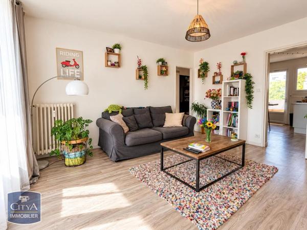 Appartement à louer 4 pièces 66.49m² Limoges (87000)