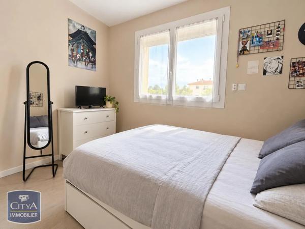 Appartement à louer 4 pièces 66.49m² Limoges (87000)