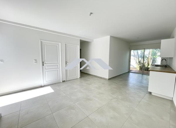 Appartement T3, au coeur de Saint Pierre