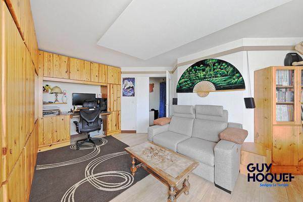 Appartement 2 pièce(s) 50 m2 avec balcon et box