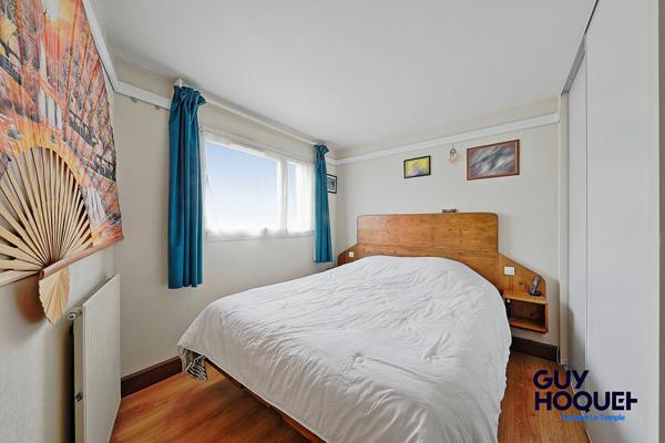 Appartement 2 pièce(s) 50 m2 avec balcon et box