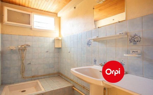 Maison à vendre    5 pièces • 113 m2 Saint-Priest