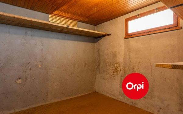 Maison à vendre    5 pièces • 113 m2 Saint-Priest