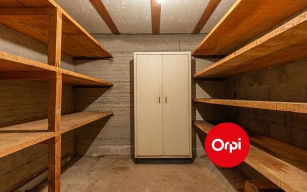 Maison à vendre    5 pièces • 113 m2 Saint-Priest