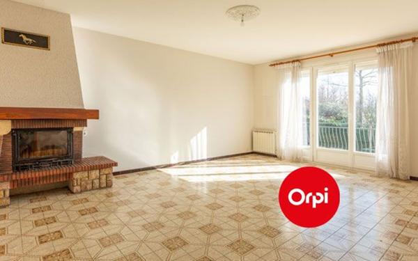 Maison à vendre    5 pièces • 113 m2 Saint-Priest