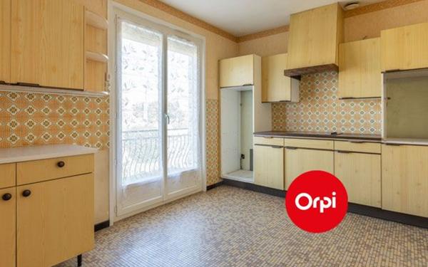 Maison à vendre    5 pièces • 113 m2 Saint-Priest