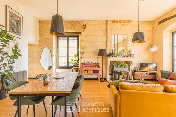 Le duplex de caractère avec vue sur les quais