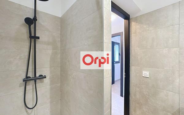 Appartement à vendre    3 pièces • 45,15 m2 Porto-Vecchio