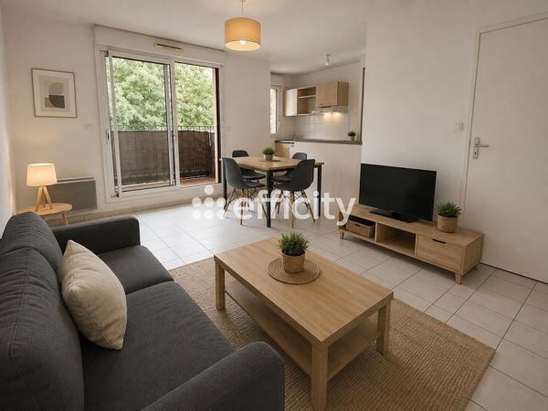 Appartement
         2 pièces
        - 45 m² Exclusivité 90 000 € *
