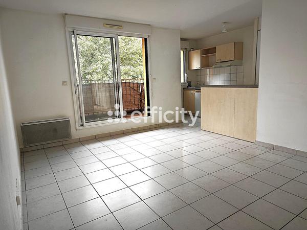 Appartement
         2 pièces
        - 45 m² Exclusivité 90 000 € *