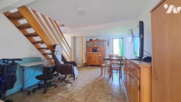 MAISON DE VILLAGE + CAVE