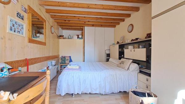 MAISON DE VILLAGE + CAVE