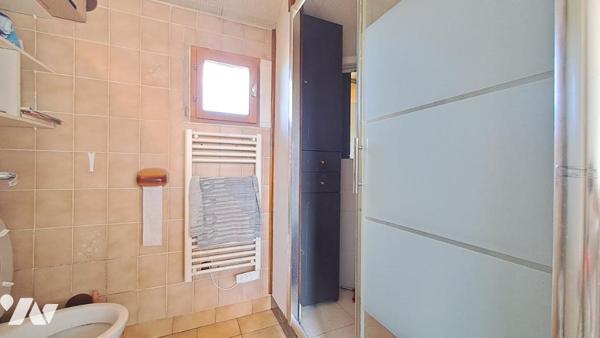 MAISON DE VILLAGE + CAVE