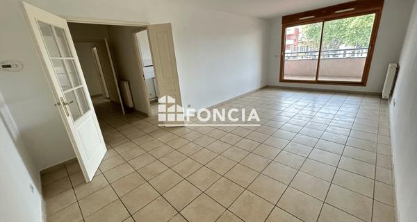 Location Appartement 3 pièces 80.42 m² - Genas 69740