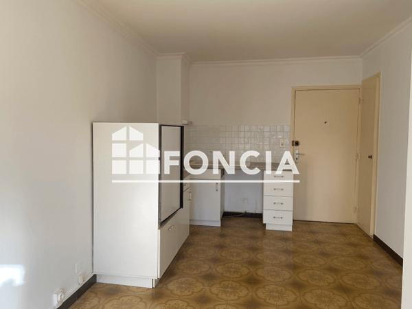 Location Appartement 2 pièces 35 m² - 2 BOULEVARD VAUBAN LE BOSQUET B Ales 30100