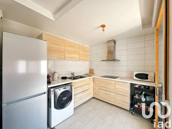 Appartement 4 pièces de 77 m² à Massy (91300)