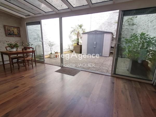 Appartement à CHERBOURG-EN-COTENTIN, 50100 - 6 pièces 174m²