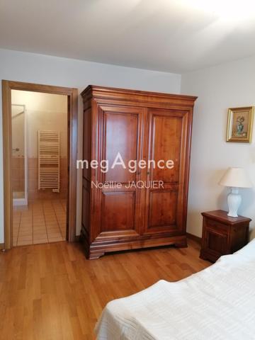 Appartement à CHERBOURG-EN-COTENTIN, 50100 - 6 pièces 174m²