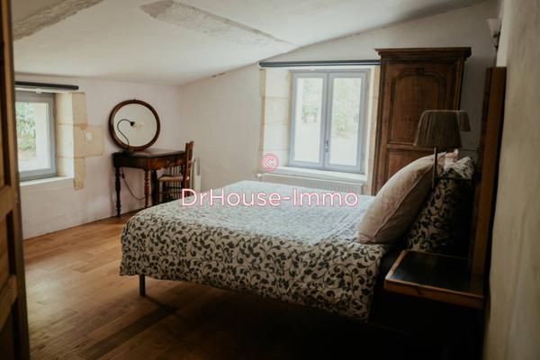 Maison à vendre 9 pièces de 300 m²