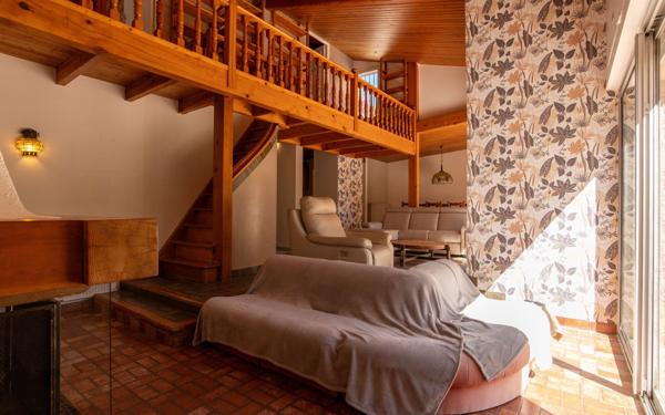 Maison à vendre    8 pièces • 225 m2 Châtelaillon-Plage