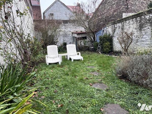 CALAIS - HOTEL DE VILLE - MAISON BOURGEOISE