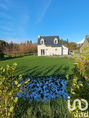 Maison traditionnelle 5 pièces de 72 m² à Quintin (22800)