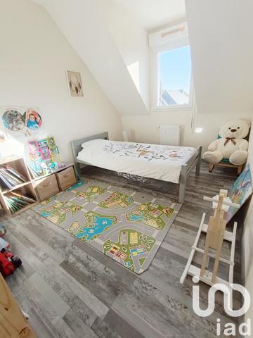 Maison traditionnelle 5 pièces de 72 m² à Quintin (22800)