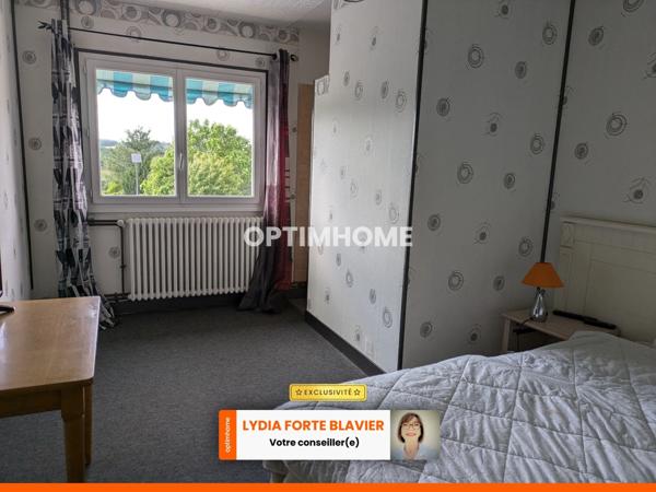 Ensemble immobilier avec licence IV fort potentiel à Châteauneuf la foret (87).