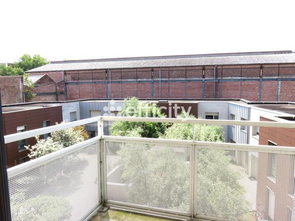 Appartement
         2 pièces
        - 41 m² 178 500 € *