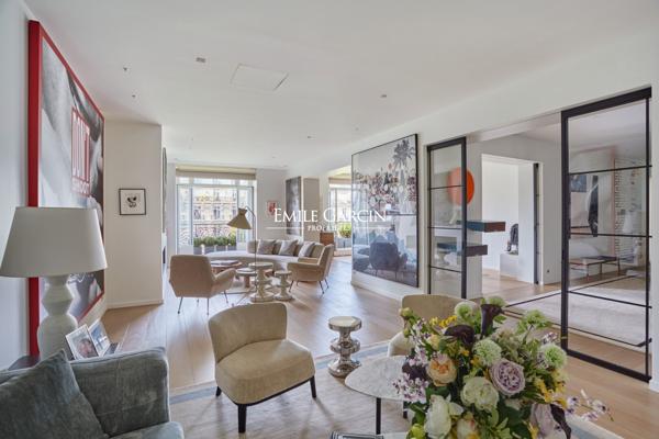 A vendre - Appartement  - 75016 - Paris - Trocadéro - 203.07m²