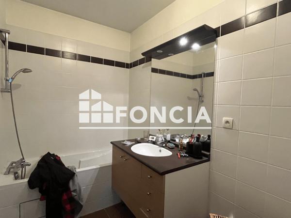 Location Appartement 3 pièces 82.34 m² - 16 AVENUE DE LA GRANDE CAVEE Herouville Saint Clair 14200