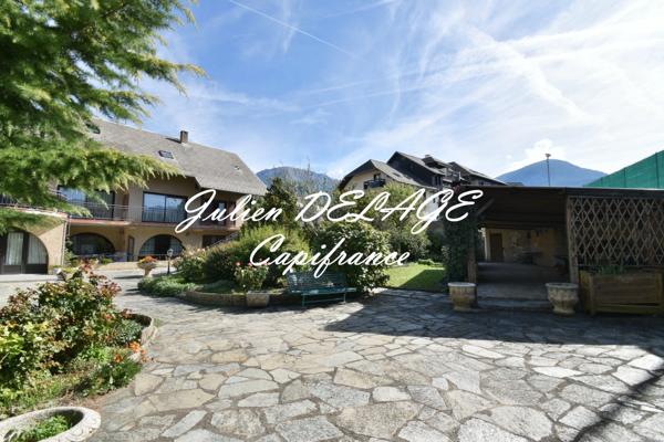 Joli appartement avec cour privative sur EMBRUN proche du centre ville (05)