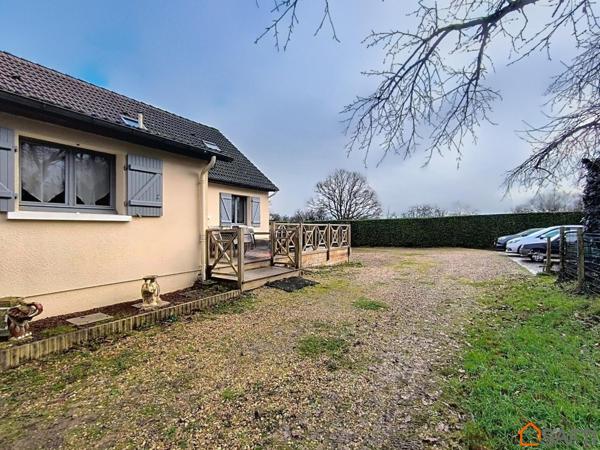 Viager occupé : maison au calme avec grand terrain