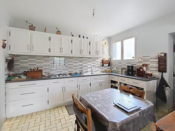 Viager occupé : maison au calme avec grand terrain