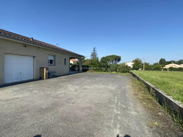 Location                                                      Maison
                        
                     4 pièces                      106 m2                     à Cunac