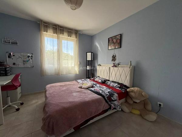 Location                                                      Maison
                        
                     4 pièces                      106 m2                     à Cunac