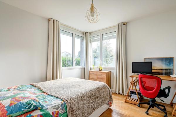 CHATOU HAUT - Maison 4 CH + Dépendance