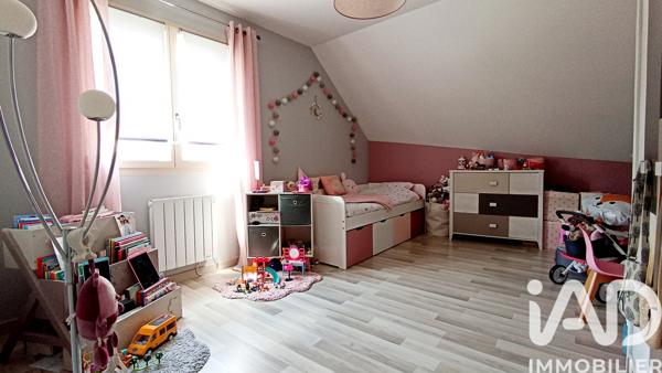 Maison à vendre 5 pièces 139 m² Corcelles-les-Monts