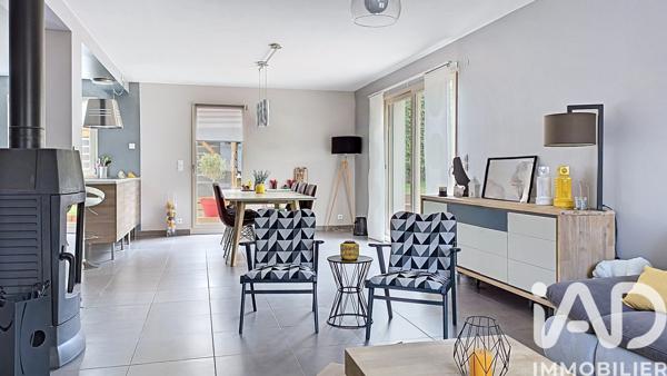 Maison à vendre 5 pièces 139 m² Corcelles-les-Monts