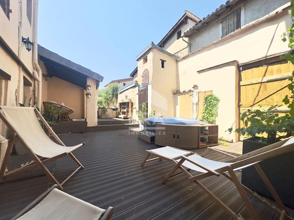 Appartement avec Cour Rabastens 6 pièce(s) 135.89 m2