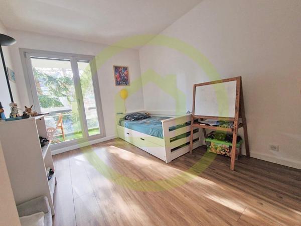 Appartement à NOGENT SUR MARNE (94130)